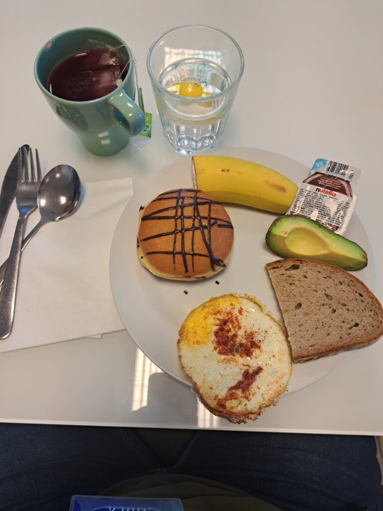 Breakfast meal